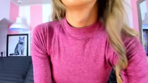 Snapshot of shantal_ferrer3 chatting on 12.29.24 shantal_ferrer3 online show from 12.29.24