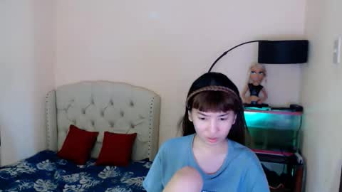 SHANTA FOX  s online show from 05.01.26