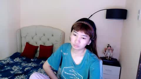 Snapshot of shantalfoxxy chatting on 05.19.26 SHANTA FOX s online show from 05.19.26