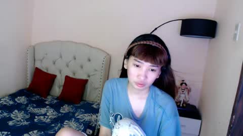 Snapshot of shantalfoxxy chatting on 06.11.26 SHANTA FOX s online show from 06.11.26