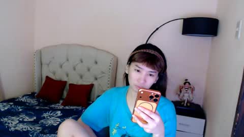 Snapshot of shantalfoxxy chatting on 06.20.26 SHANTA FOX s online show from 06.20.26
