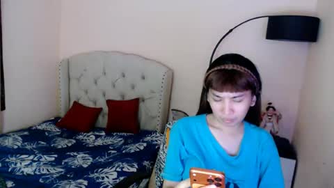 SHANTA FOX  s online show from 07.07.26
