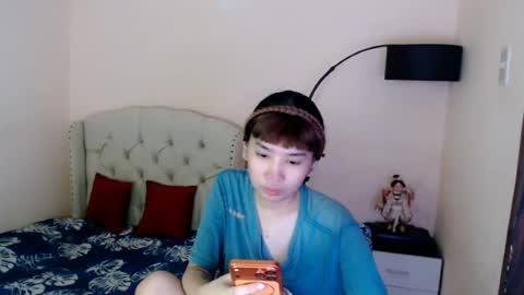 SHANTA FOX  s online show from 08.06.26