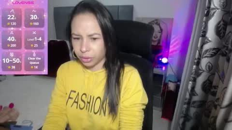 Shantal  online show from 10.16.25