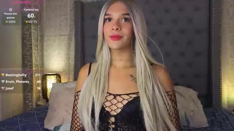 Snapshot of shantaljoness chatting on 11.04.25 Shantal Jones online show from 11.04.25