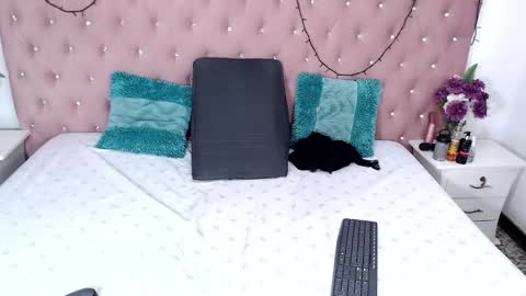 shantallfoxxie online show from 03.14.26