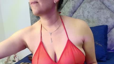 Snapshot of shantey_laurent chatting on 03.04.26 shantey online show from 03.04.26