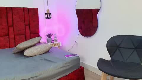  S H A R A   M O O N  online show from 02.03.26