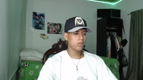 Snapshot of sharky_g chatting on 01.05.25 Frqnko online show from 01.05.25