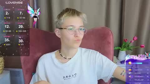 Snapshot of sharli_rose chatting on 03.01.25 Sharli online show from 03.01.25