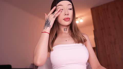 Sharlin  online show from 03.14.26