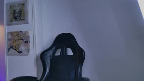 Snapshot of sharlotjones chatting on 07.04.26 Sharlot online show from 07.04.26