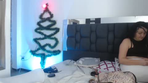 Sara online show from 12.13.24