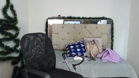 Sara online show from 12.18.24