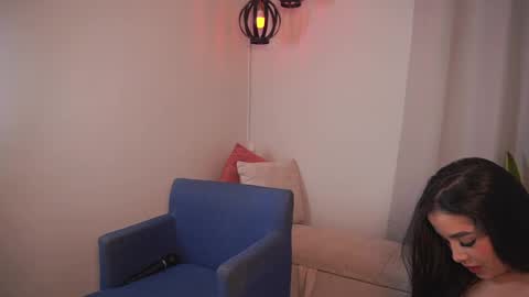 Snapshot of sharlotte_evanns chatting on 10.08.25 Sharlotte online show from 10.08.25