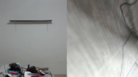 Snapshot of sharlotte_sexx chatting on 02.16.25 S online show from 02.16.25