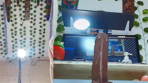 Snapshot of sharlotte_sexx chatting on 05.02.26 S online show from 05.02.26