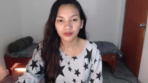 Snapshot of sharminex chatting on 05.15.26 sharminex online show from 05.15.26