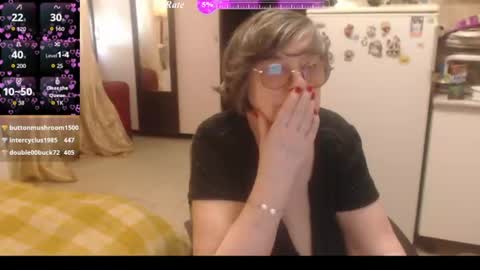 Snapshot of sharon_amore chatting on 07.24.26 Helena online show from 07.24.26