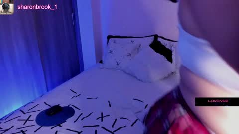 Snapshot of sharon_brook chatting on 02.09.25 sharon_brook online show from 02.09.25