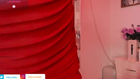 sharon_smiith_ online show from 10.10.25