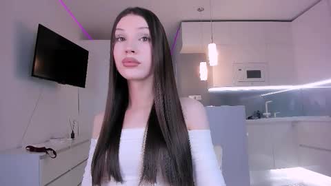 Snapshot of sharonforever chatting on 11.28.25 Sharon online show from 11.28.25