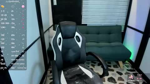 sharonqueen1_ online show from 09.17.25