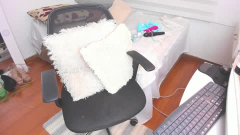 Sharon online show from 12.21.24