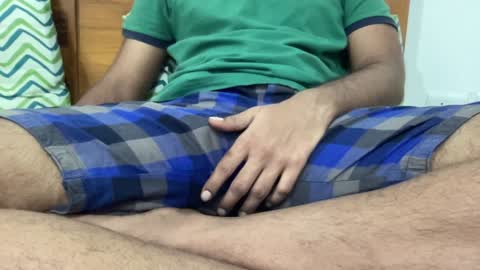 Snapshot of shash2014 chatting on 01.14.25 Shashii online show from 01.14.25