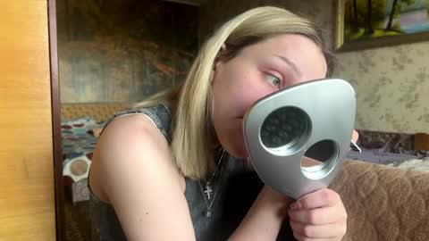Snapshot of shawandamisemer chatting on 06.05.26 Lilith online show from 06.05.26