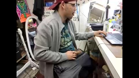 snowboarder9420 online show from 03.10.25