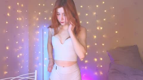 Snapshot of shawty_girl_ chatting on 12.17.24 Sonya online show from 12.17.24
