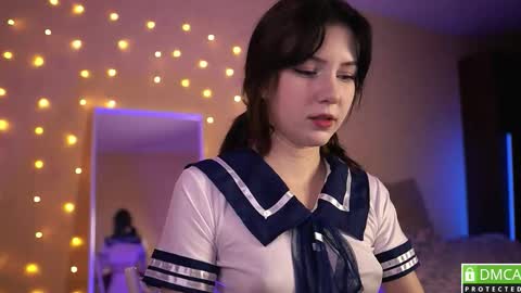 Snapshot of shawty_girl_ chatting on 09.11.25 Sonya online show from 09.11.25