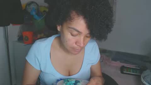 Snapshot of shayna_cute chatting on 10.22.25 Shayna online show from 10.22.25