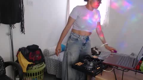 Shayna online show from 02.22.26