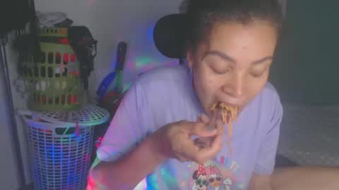 Shayna online show from 06.30.26