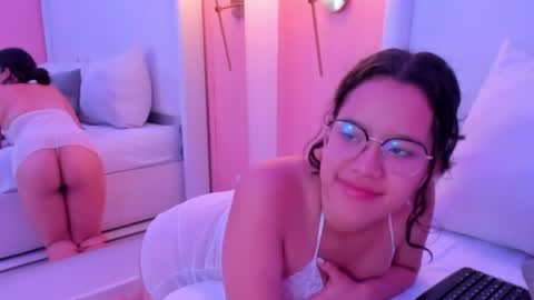 Snapshot of shayra_alina chatting on 07.12.26 shayra_alina online show from 07.12.26