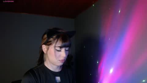 she_alice online show from 04.28.26