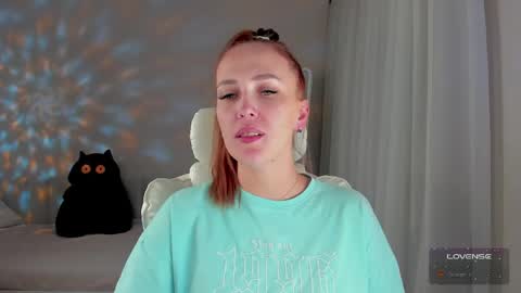 she_wolf1 online show from 04.30.26