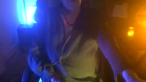 SheCarol online show from 10.25.25