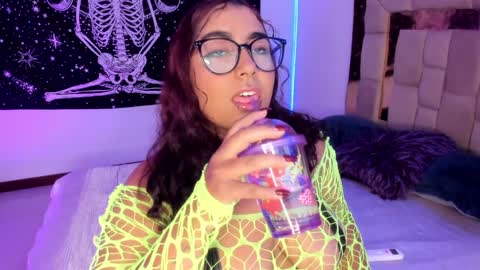 Heidy  online show from 01.16.25