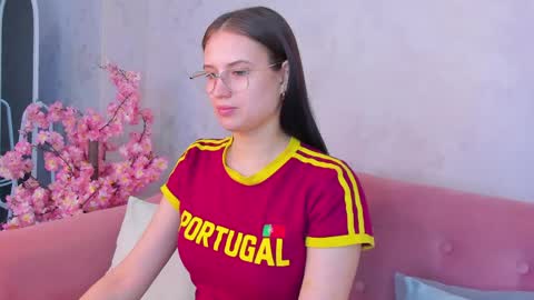 Amely online show from 05.03.26