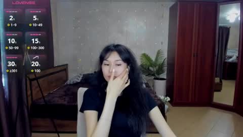 Snapshot of sheilafreman chatting on 04.24.26 Sheila online show from 04.24.26