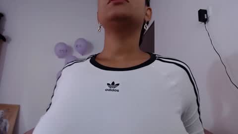 Snapshot of sheilamakano70 chatting on 01.26.25 Sheila Makano online show from 01.26.25