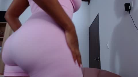 Snapshot of sheilamakano70 chatting on 01.30.25 Sheila Makano online show from 01.30.25