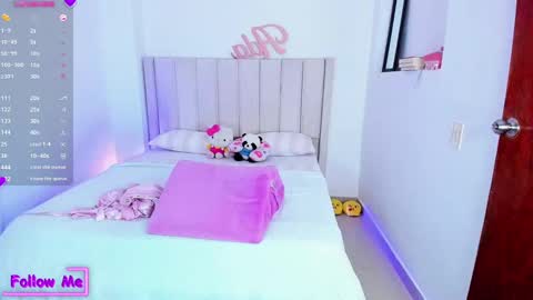 Snapshot of sheirysex chatting on 01.08.25 Danna online show from 01.08.25