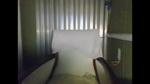 Snapshot of shelbyannn chatting on 10.11.25 Red online show from 10.11.25