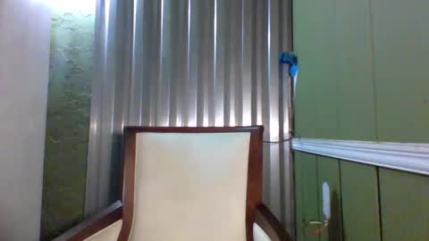 Snapshot of shelbyannn chatting on 10.27.25 Red online show from 10.27.25