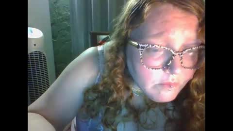 Snapshot of shelbyannn chatting on 02.22.26 Red online show from 02.22.26