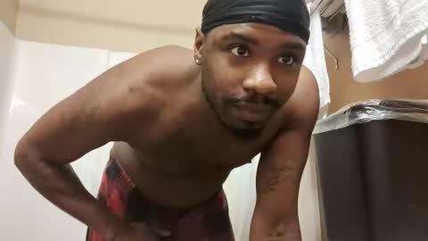 Snapshot of shelbycrazy chatting on 02.16.26 King-shelb online show from 02.16.26